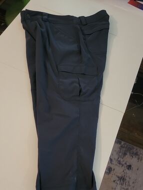 Duluth Capris